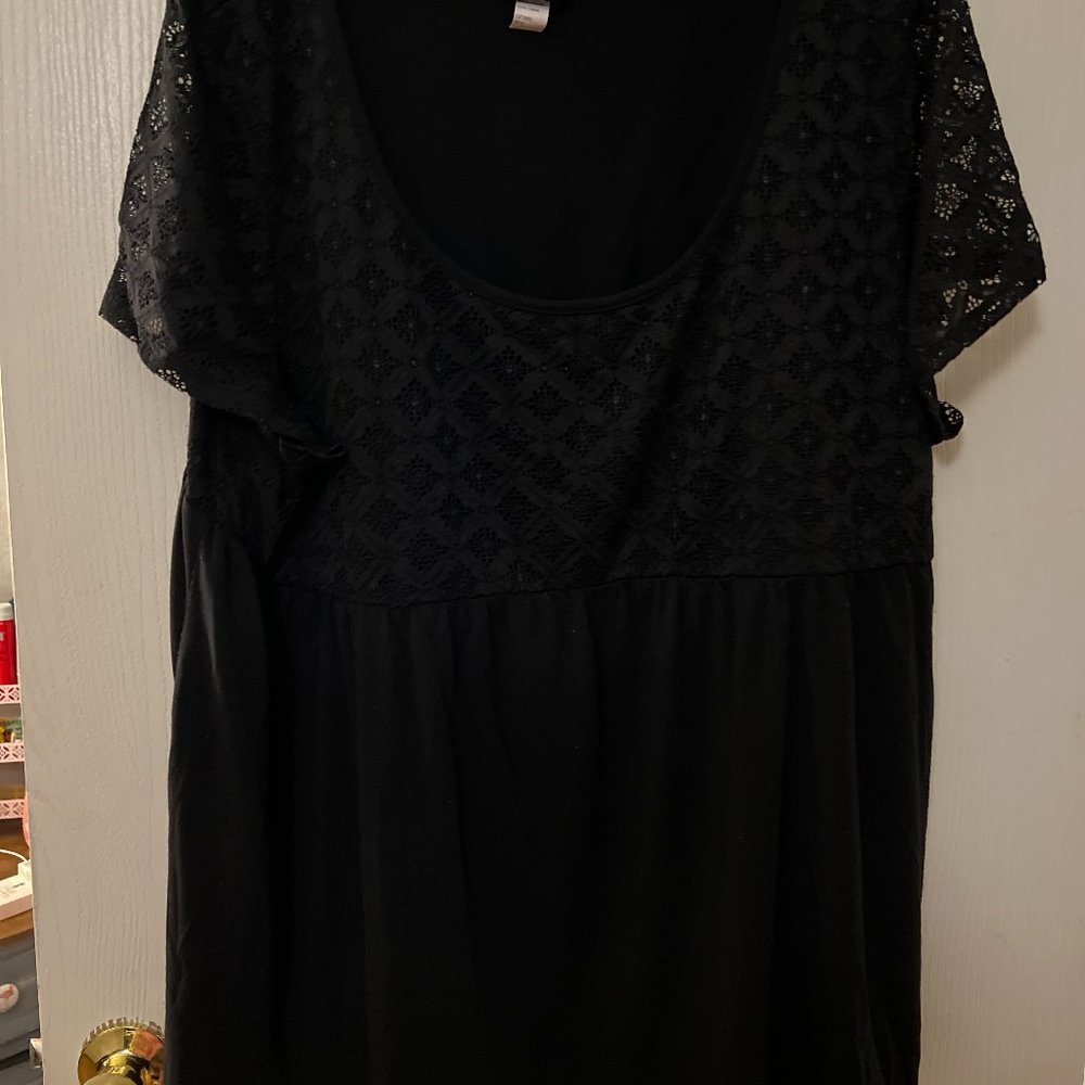 TORRID BLACK LACE BABYDOLL TOP